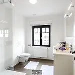 Harbour - For 9 People In