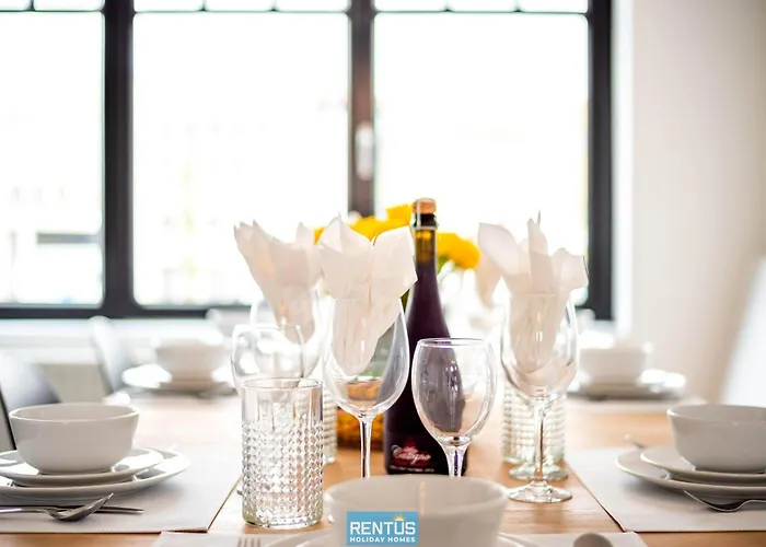 Harbour - For 9 People In *