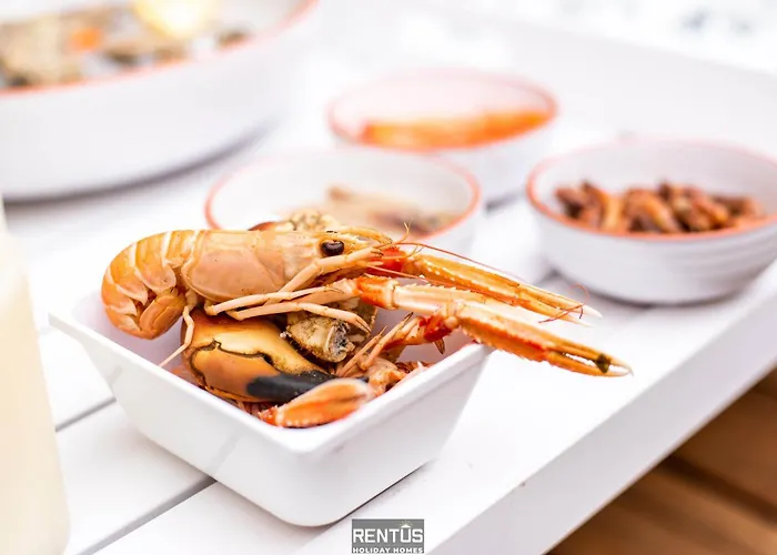 Harbour - For 9 People In *