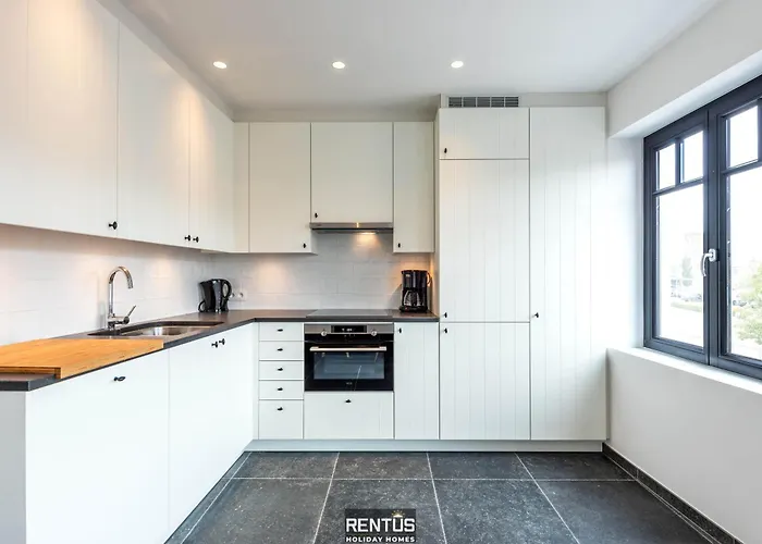 Harbour - For 9 People In Apartment *