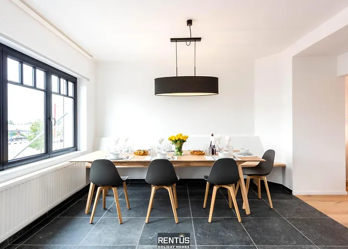 Harbour - For 9 People In